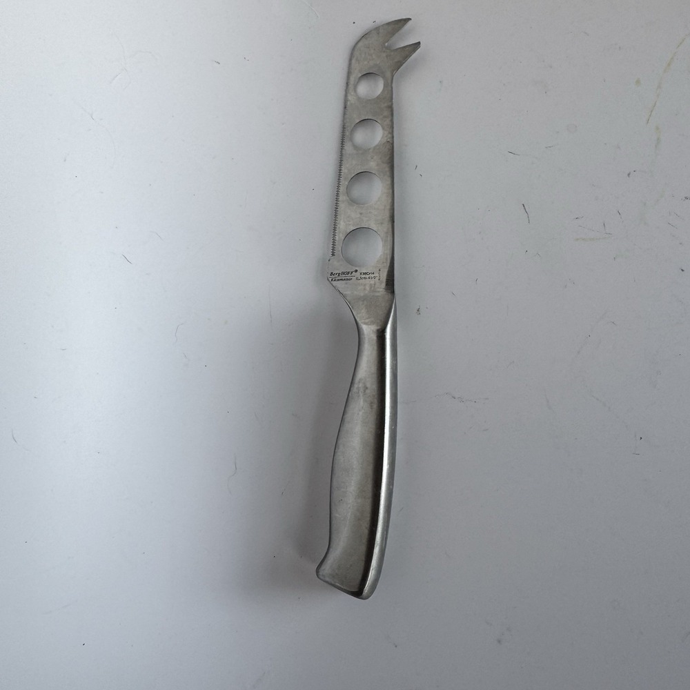 BergHOFF Kasemesser Cheese Knife Serrated 4.5" Blade Forked Tip Silver Color